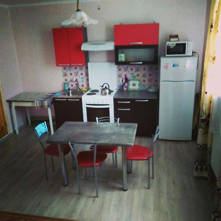 Belye Rozy Hotel Nyasvizh Esterno foto