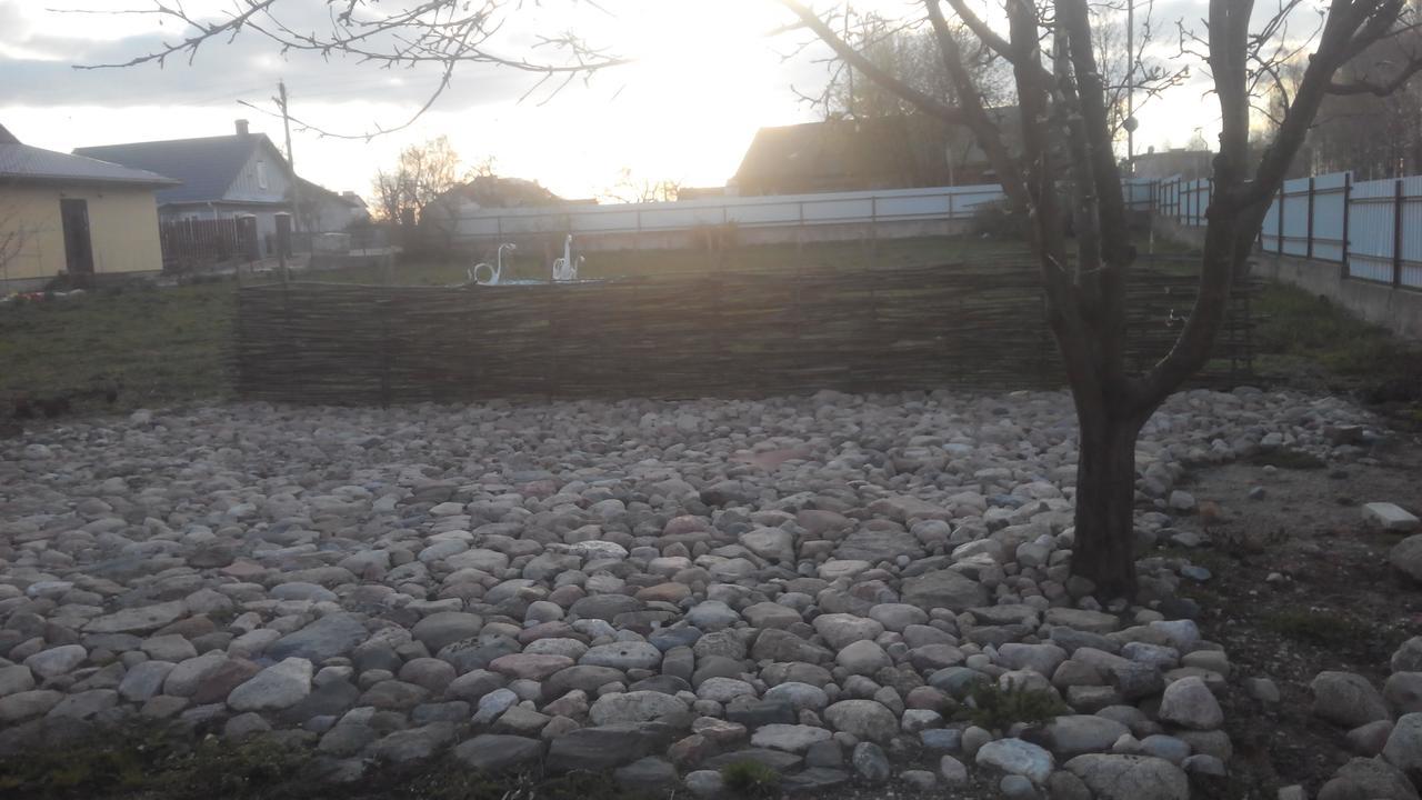 Belye Rozy Hotel Nyasvizh Esterno foto